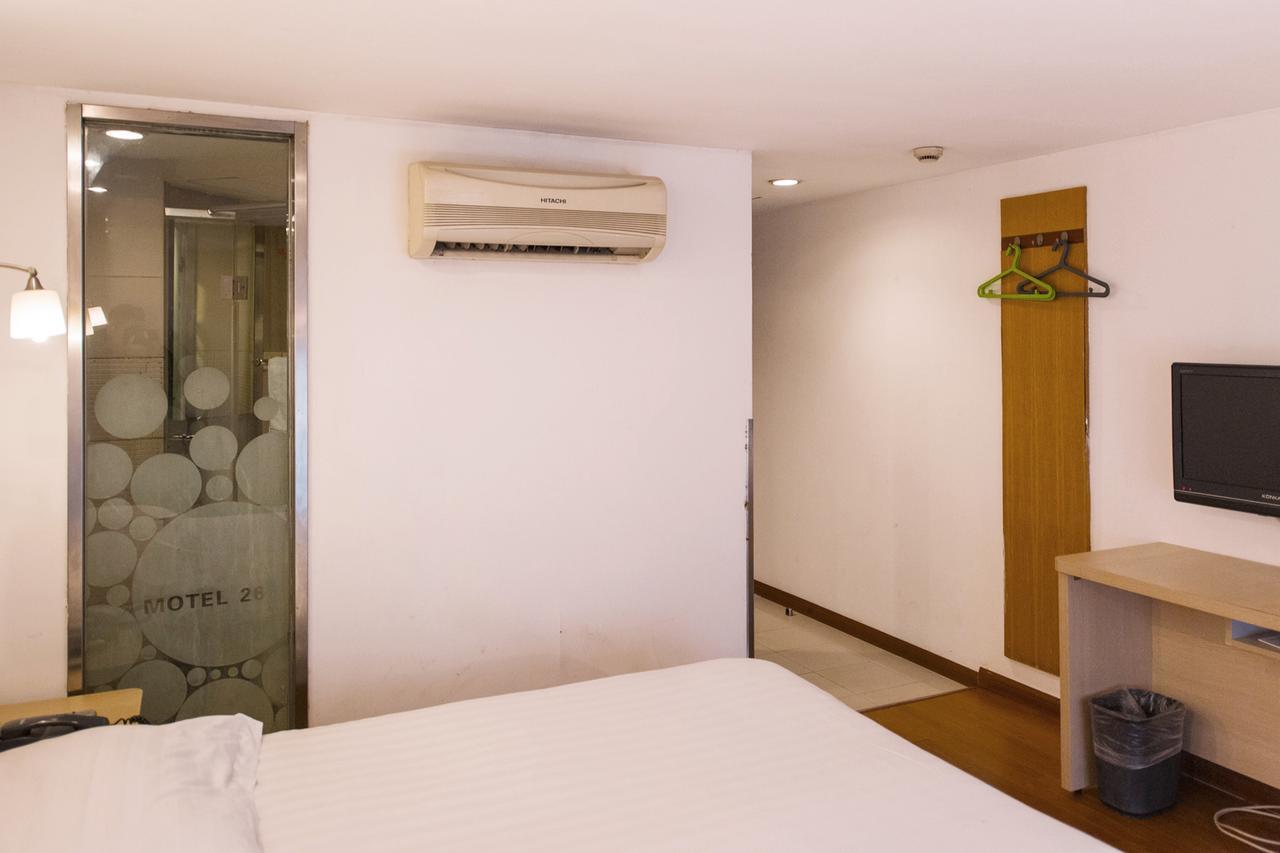 Motel Shanghai Pudong Avenue Yangpu Bridge Esterno foto