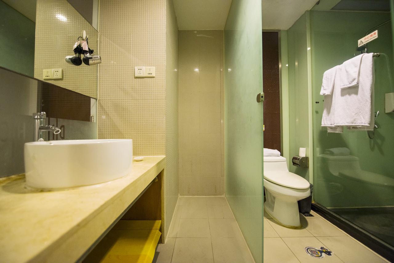 Motel Shanghai Pudong Avenue Yangpu Bridge Esterno foto